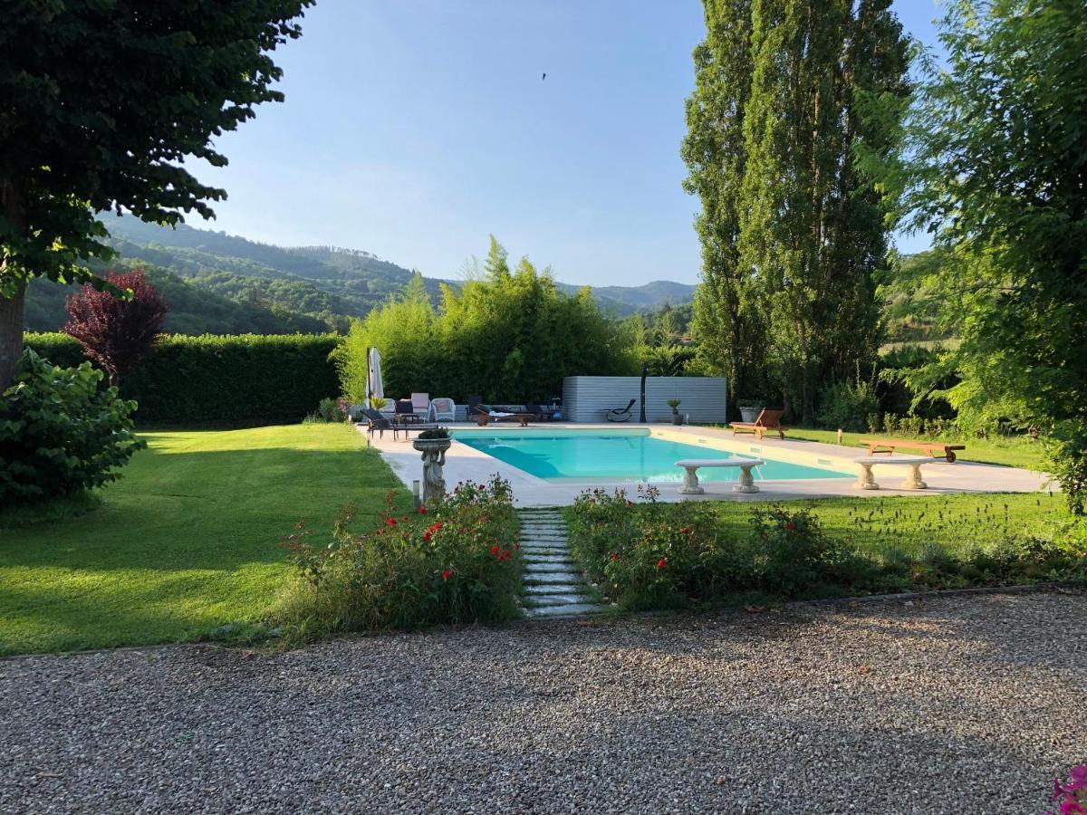Villa Giuliana Арецо Екстериор снимка