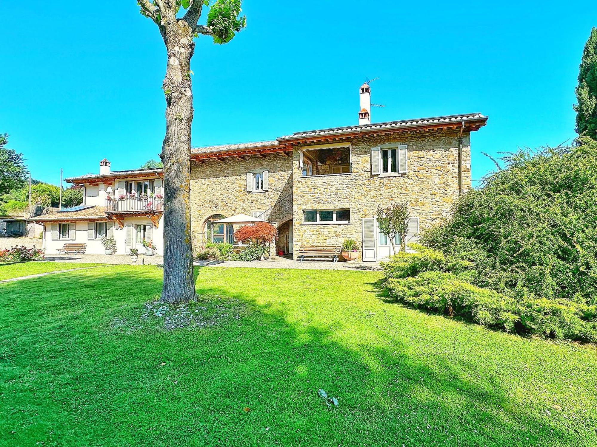 Villa Giuliana Арецо Екстериор снимка
